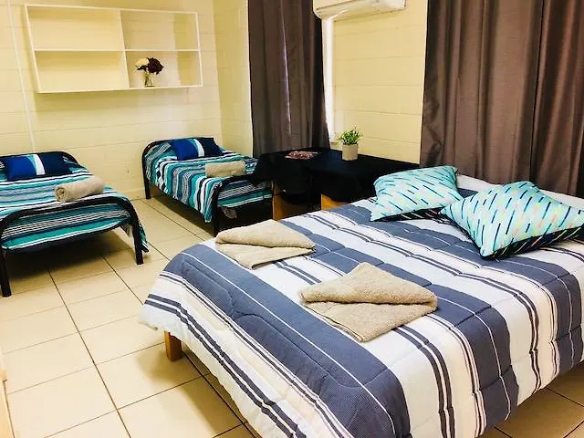 Accommodation @ Isa Mount Isa Hostel